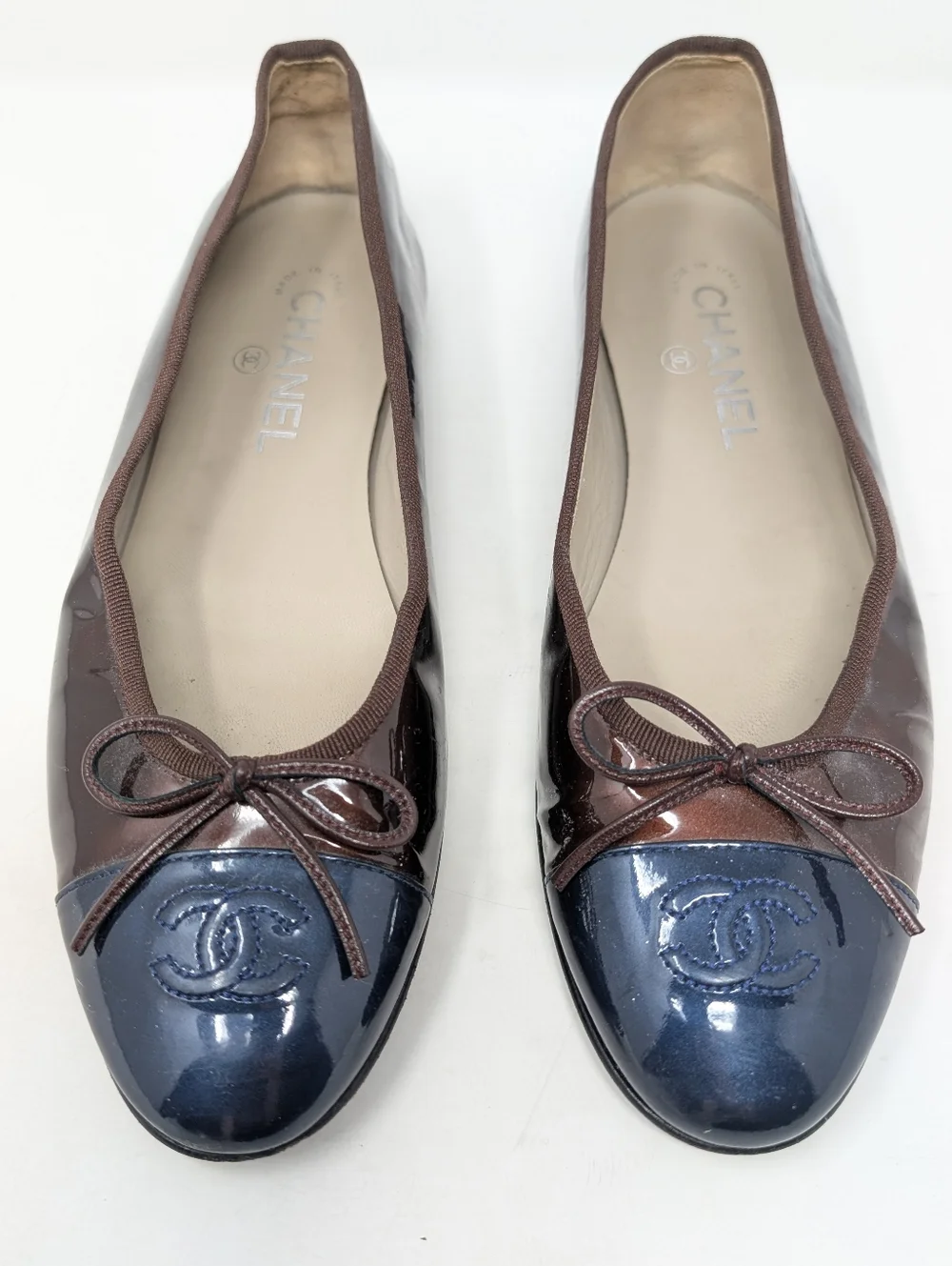 Chanel CC Patent Leather Ballet Flats Brown Blue Size 39.5